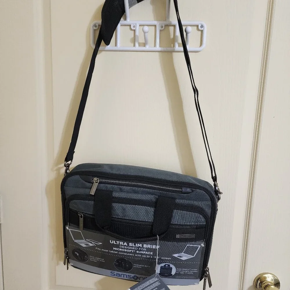 Computer Case - Picture 1 of 2